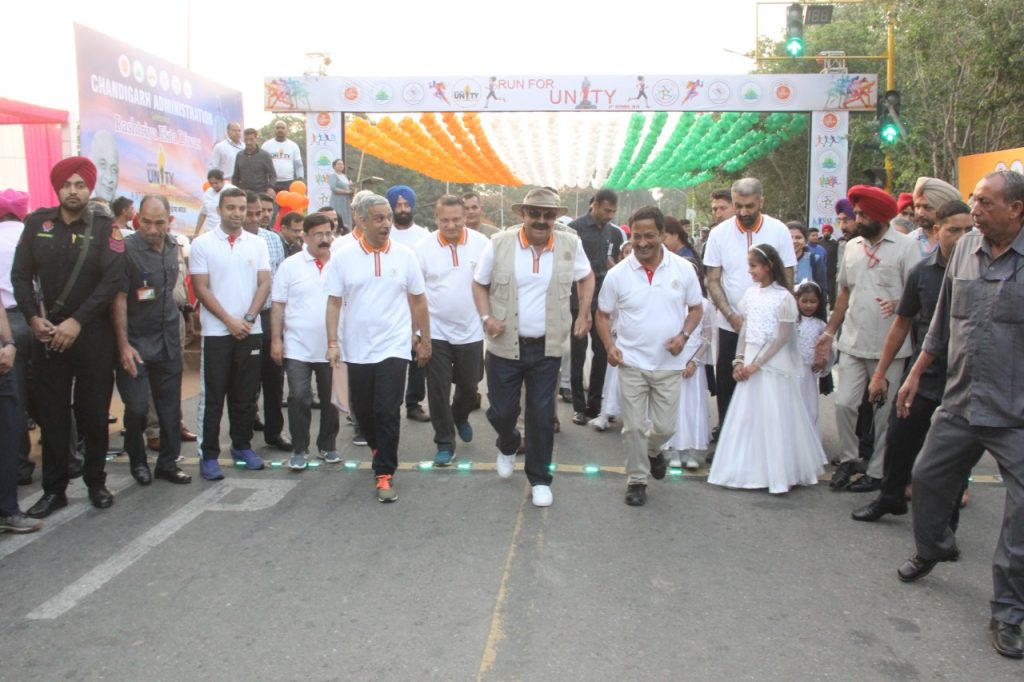 Administrator Flags off Run for Unity at Sukhna Lake: