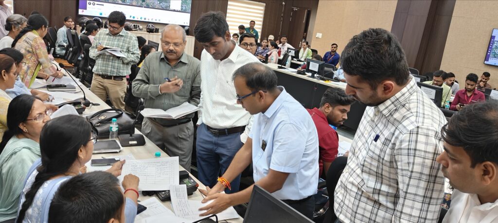  KANPUR LOKSABHA VOTING